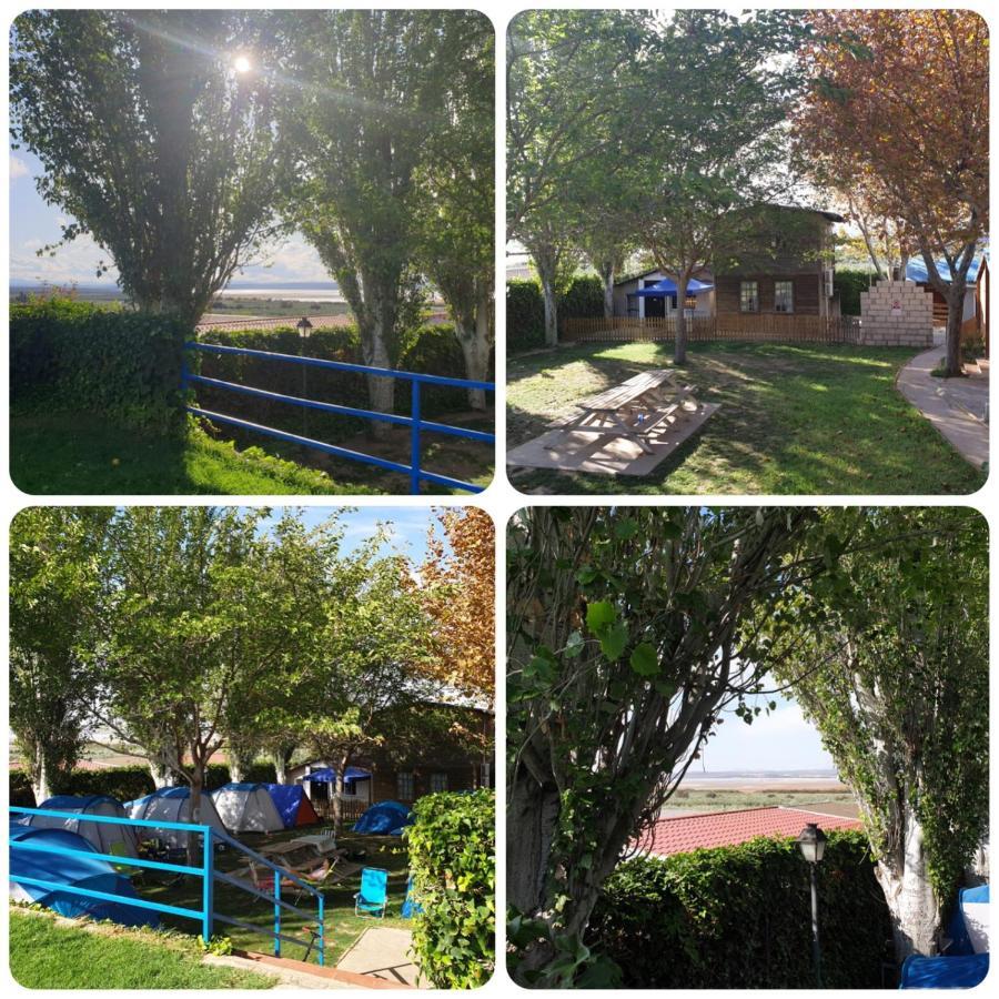 Camping Fuente de Piedra Buitenkant foto